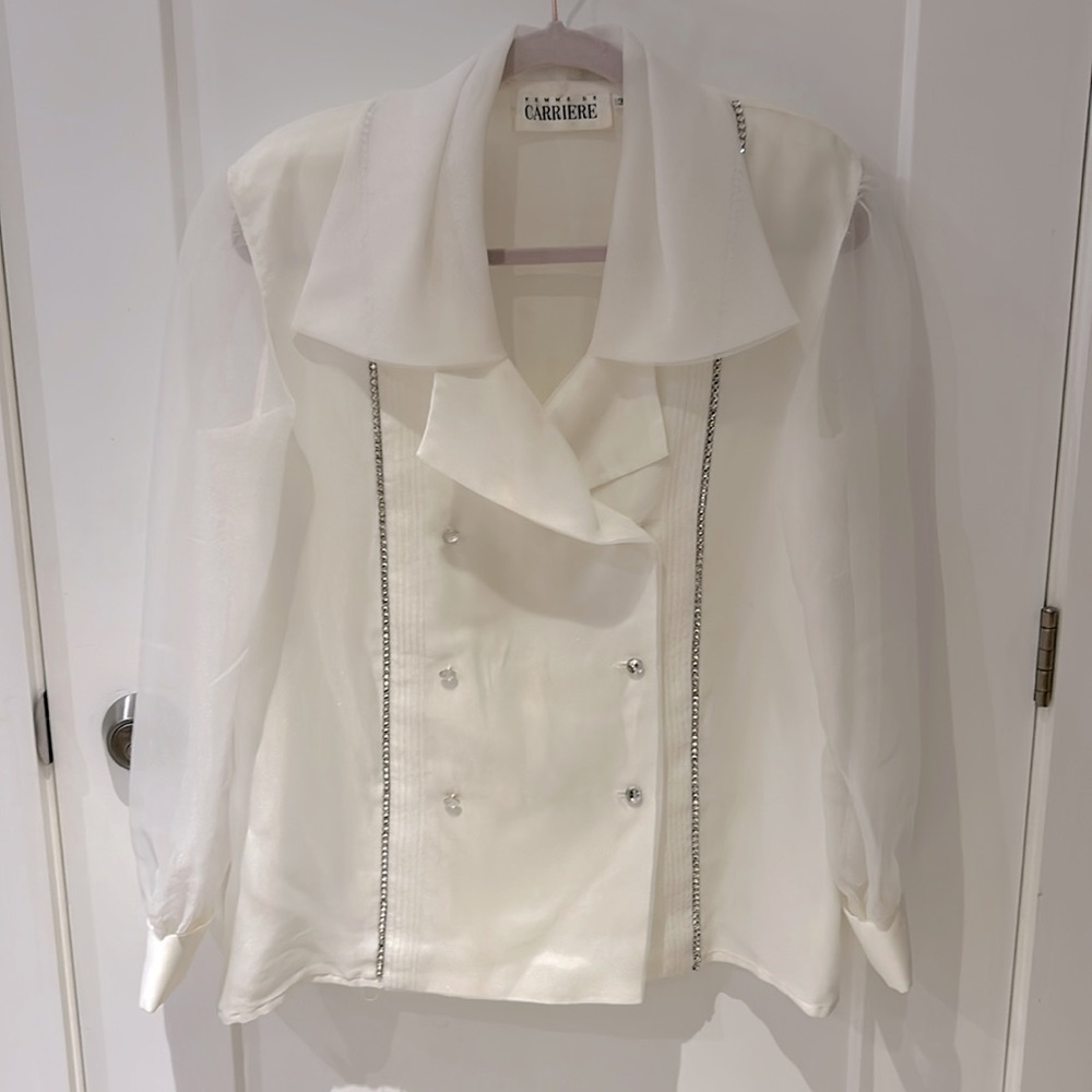 🚨FEMME de Carriere Gorgeous Chiffon Double Breasted Blazer Blouse